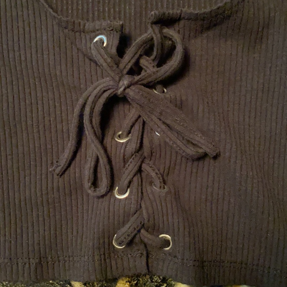 Urban Outfitters black long sleeve crop top - Picture 2 of 3